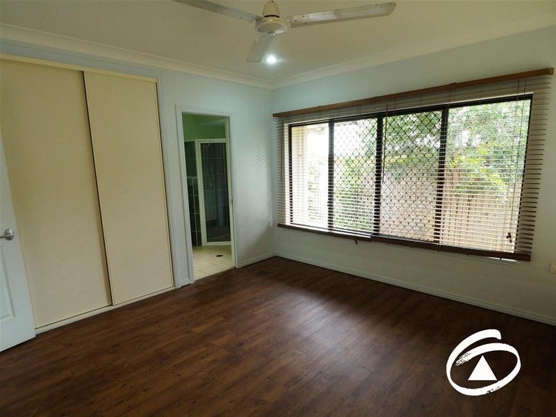 7 Tradewinds Close, Redlynch QLD 4870