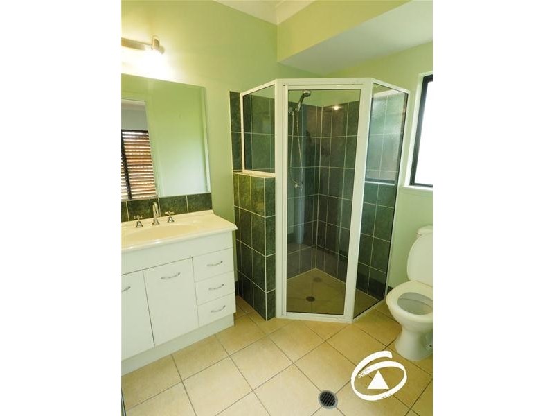 7 Tradewinds Close, Redlynch QLD 4870