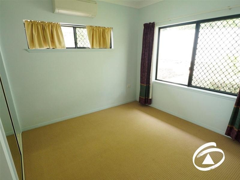 7 Tradewinds Close, Redlynch QLD 4870