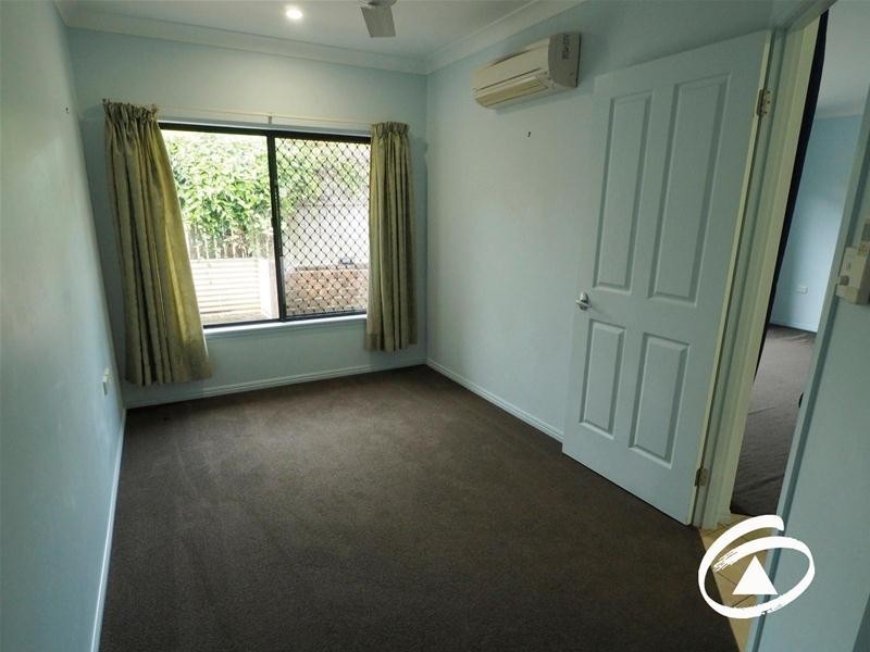 7 Tradewinds Close, Redlynch QLD 4870