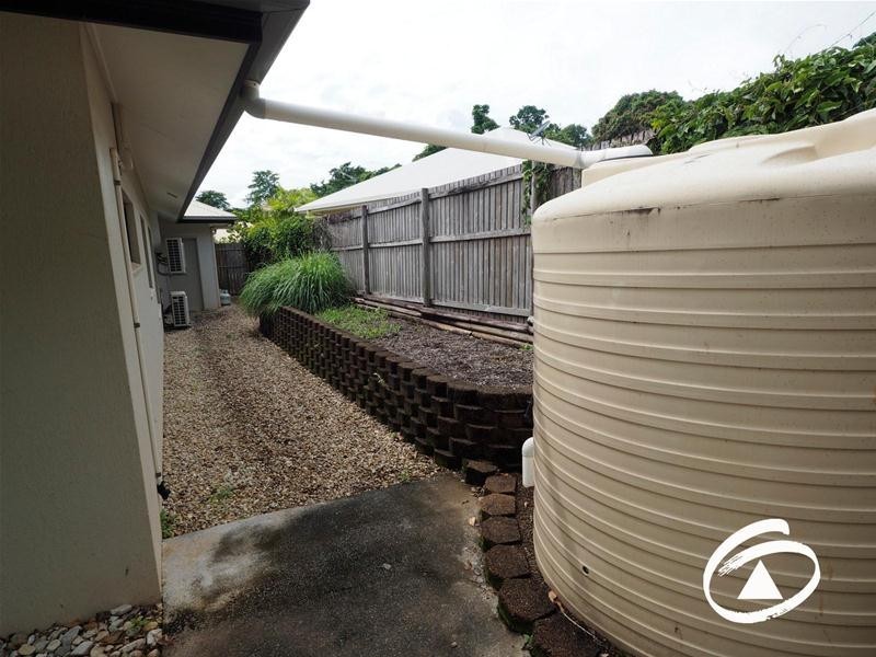 7 Tradewinds Close, Redlynch QLD 4870