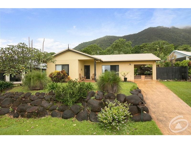 31 Pilosa Street, Redlynch QLD 4870