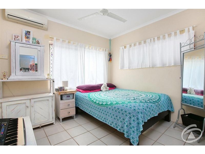 31 Pilosa Street, Redlynch QLD 4870