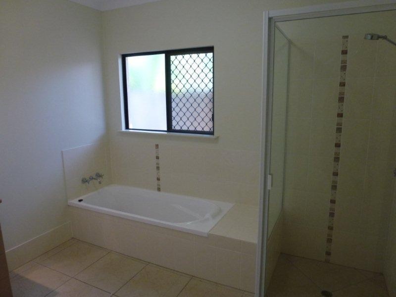 Kewarra Beach QLD 4879