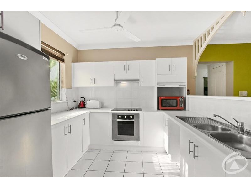 6/158 McLeod Street, Cairns North QLD 4870