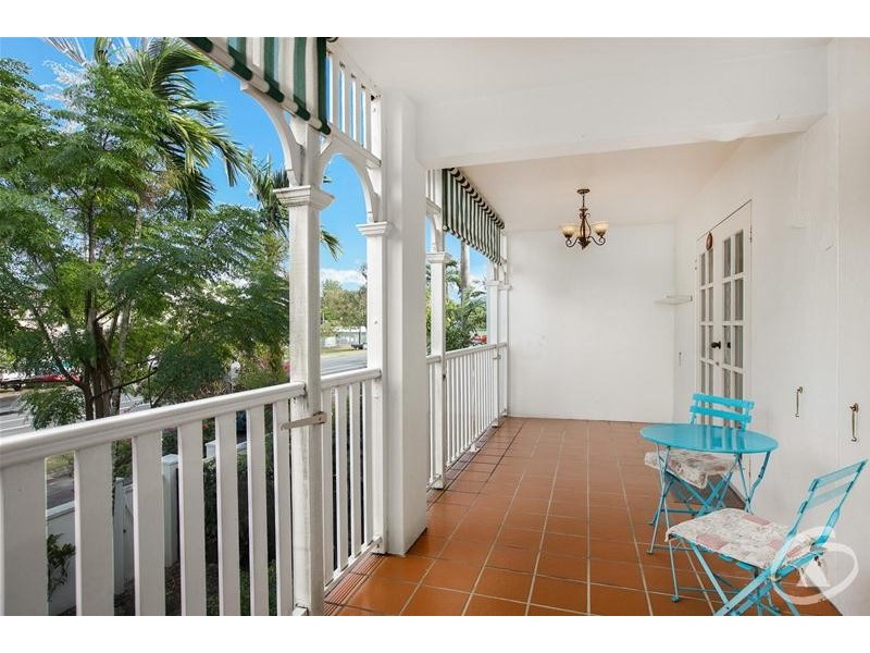 6/158 McLeod Street, Cairns North QLD 4870