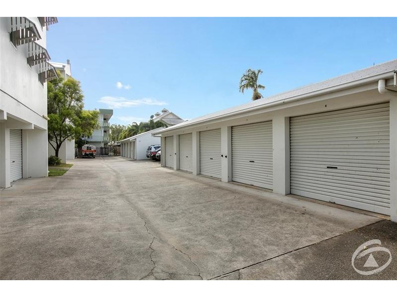 6/158 McLeod Street, Cairns North QLD 4870