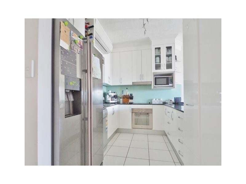 15/79 Spence Street, Cairns City QLD 4870