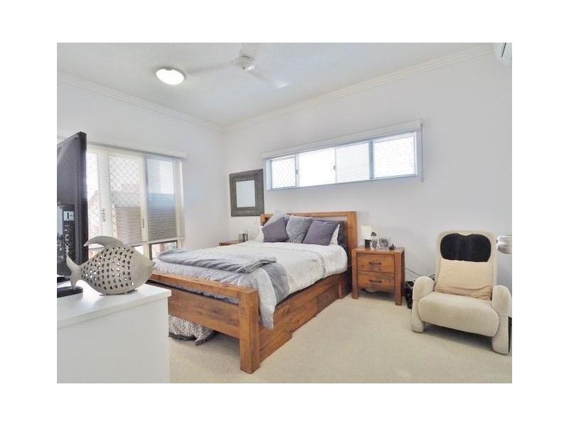 15/79 Spence Street, Cairns City QLD 4870