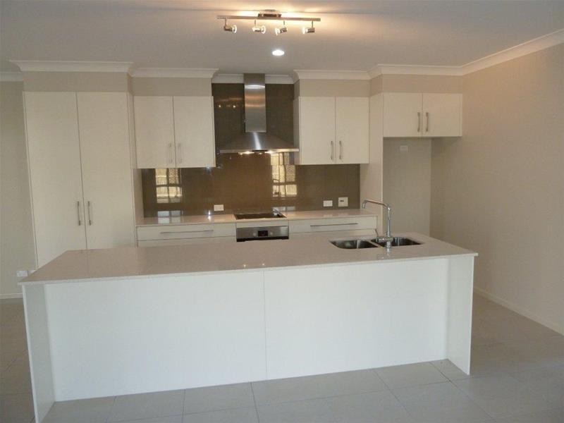 25 Como Close, Kewarra Beach QLD 4879