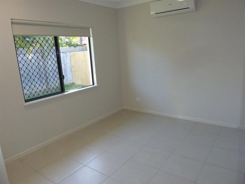 25 Como Close, Kewarra Beach QLD 4879