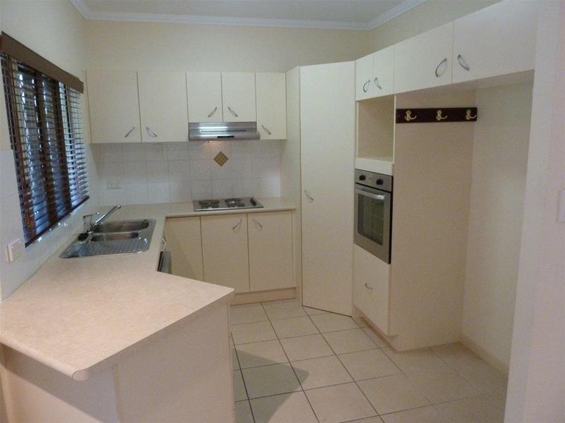 50 West Parkridge Drive, Brinsmead QLD 4870