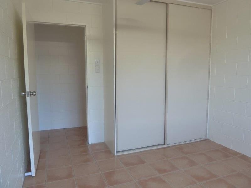 102a Dillon  Street, Westcourt QLD 4870