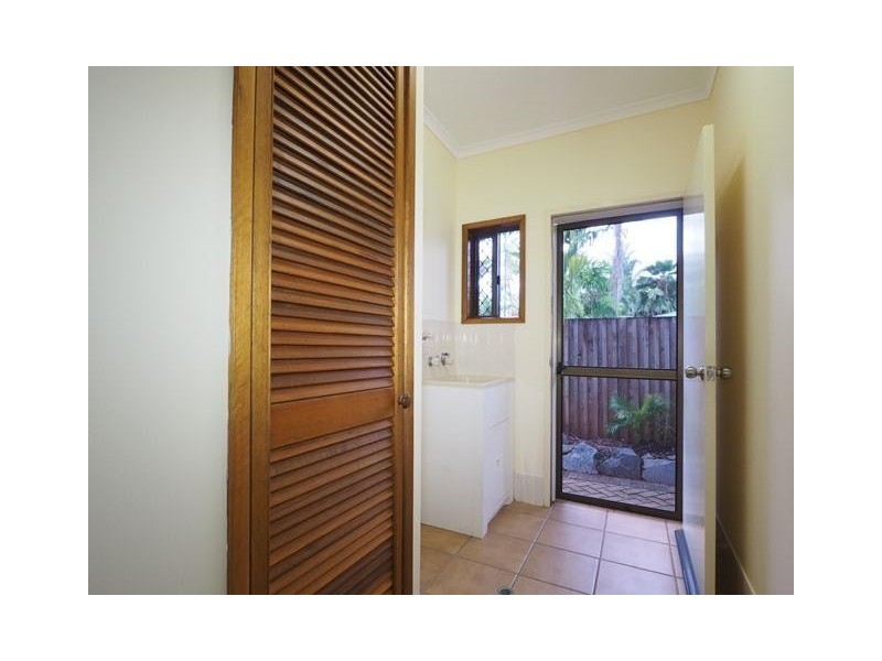 4 Ebony Street, Redlynch QLD 4870