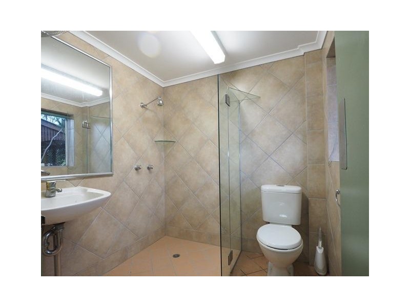 4 Ebony Street, Redlynch QLD 4870