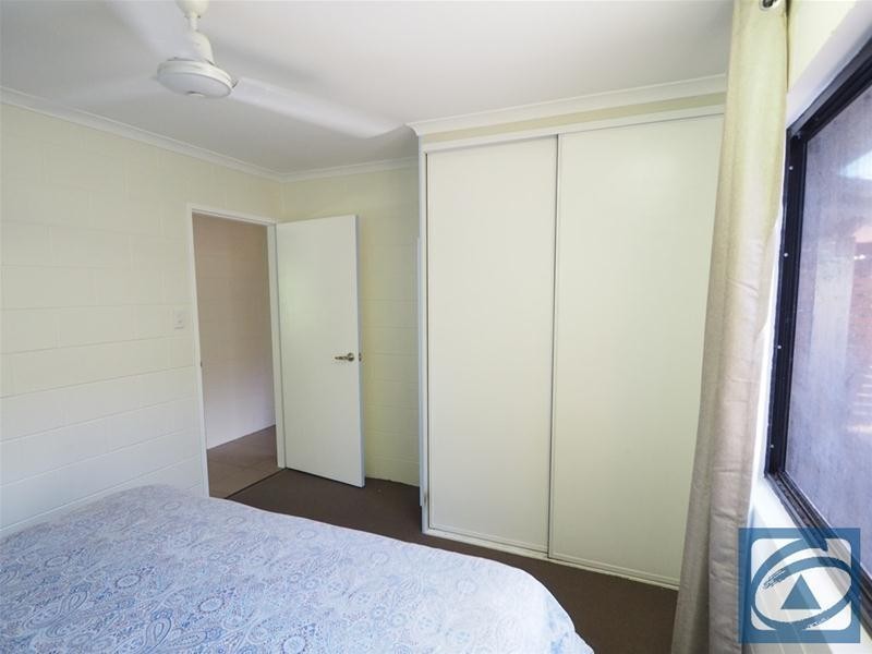 25 Mulligan Street, Manoora QLD 4870