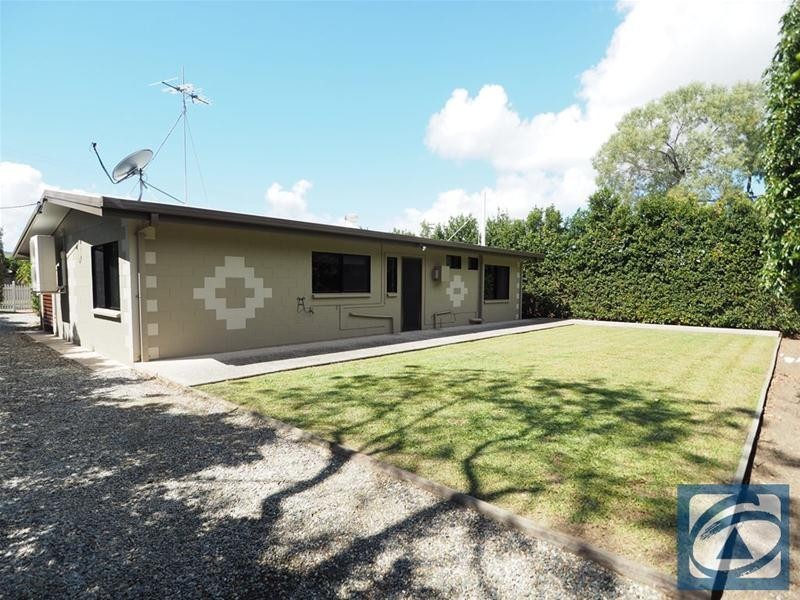 25 Mulligan Street, Manoora QLD 4870