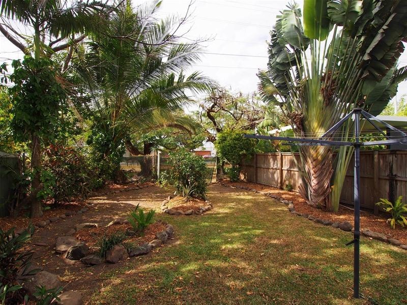 13 Nelson Street, Bungalow QLD 4870