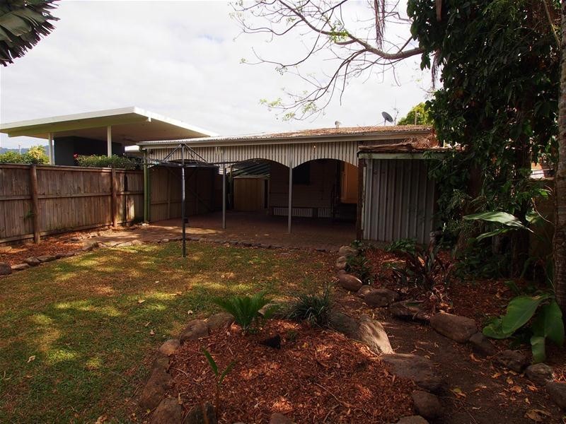 13 Nelson Street, Bungalow QLD 4870