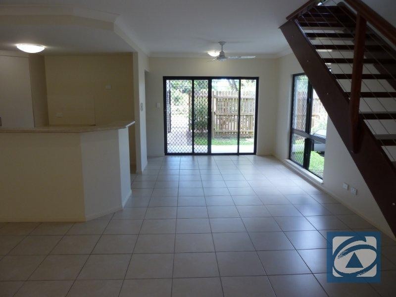 9/21-29 Giffin Road Road, White Rock QLD 4868