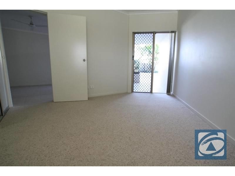 2/111-113 Martyn Street, Parramatta Park QLD 4870