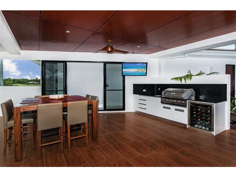 27 Downing Street, Craiglie QLD 4877