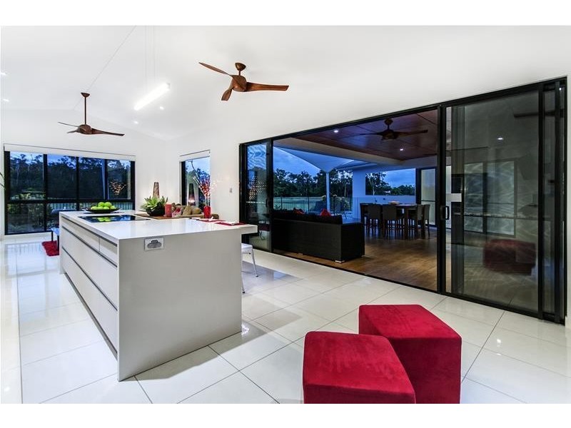 27 Downing Street, Craiglie QLD 4877