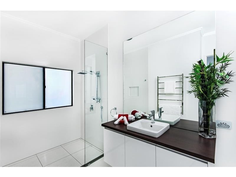 27 Downing Street, Craiglie QLD 4877