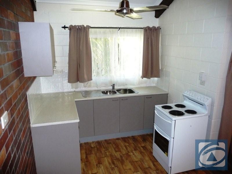 5/6 Crathern Close, Edge Hill QLD 4870