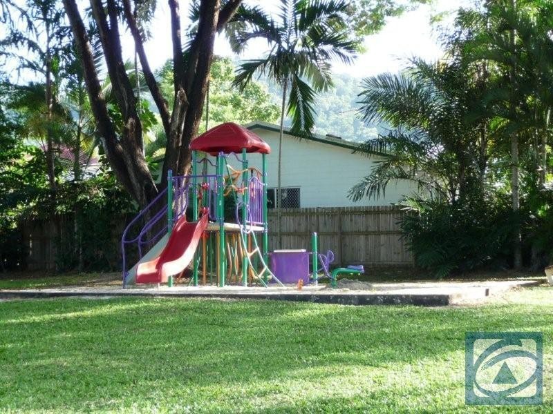 5/6 Crathern Close, Edge Hill QLD 4870