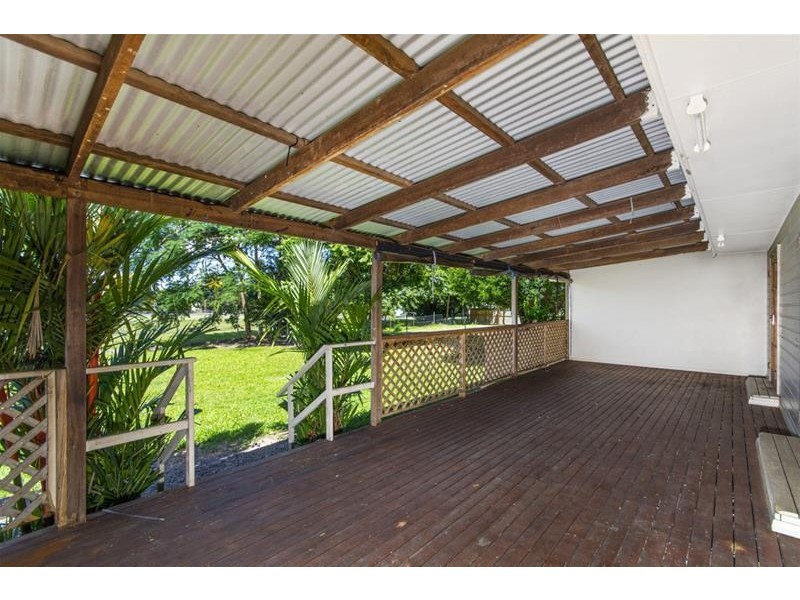 15 Moody Street, Manoora QLD 4870