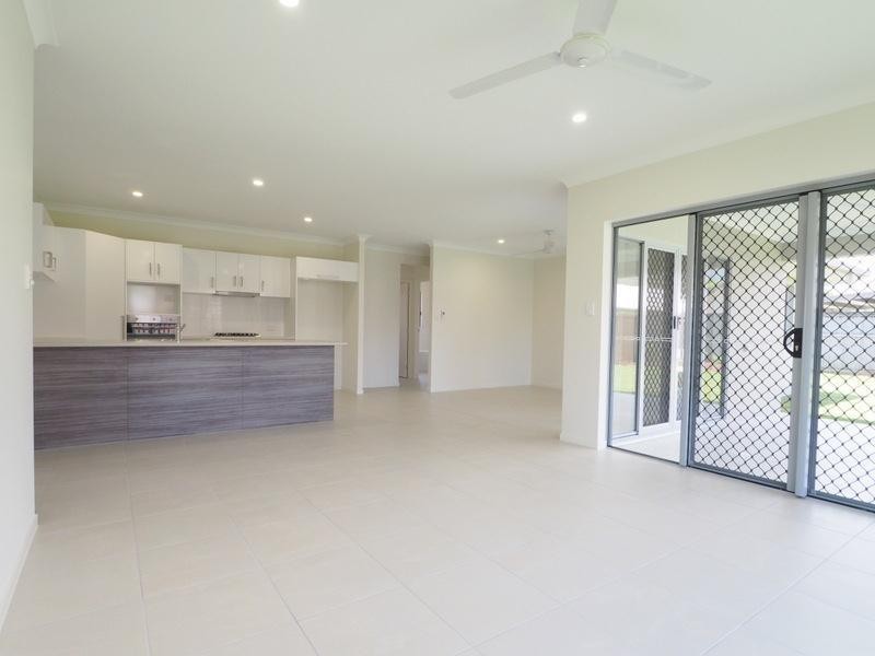 9 Bluecove Circuit, Trinity Park QLD 4879
