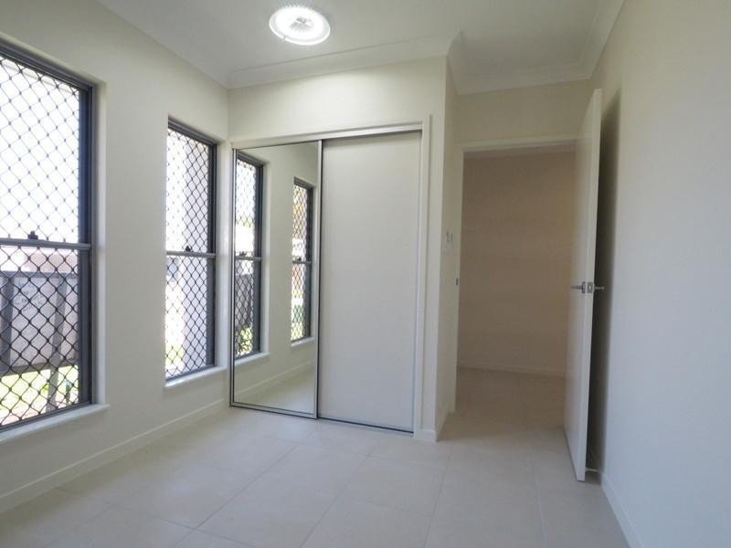 9 Bluecove Circuit, Trinity Park QLD 4879