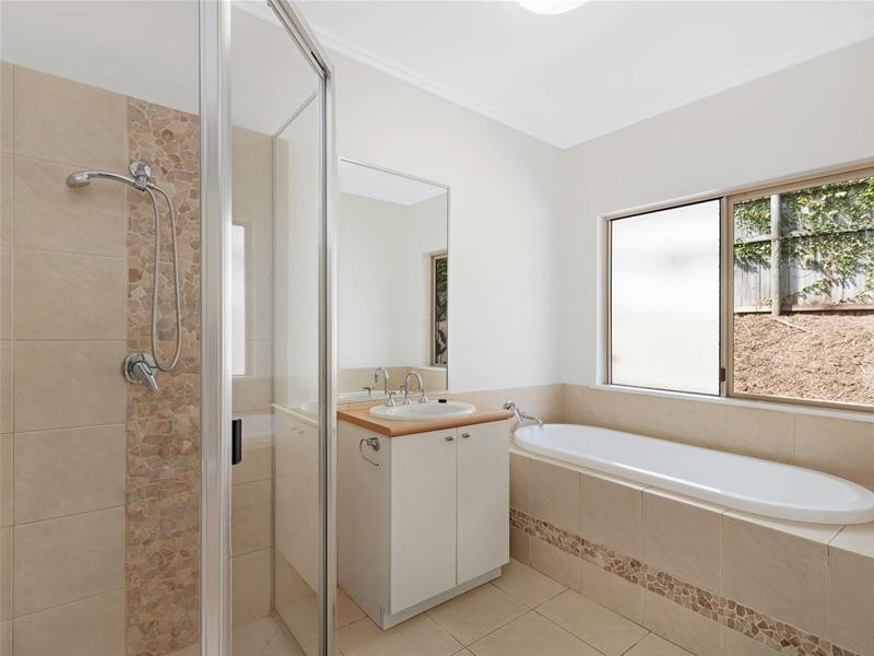 10 McColl Close, Redlynch QLD 4870