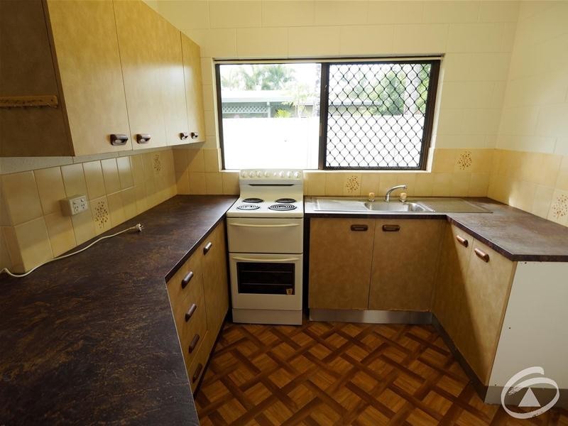 2/18 Turner  Street, Whitfield QLD 4870