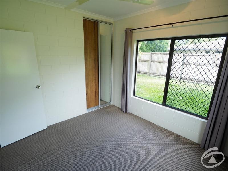 2/18 Turner  Street, Whitfield QLD 4870