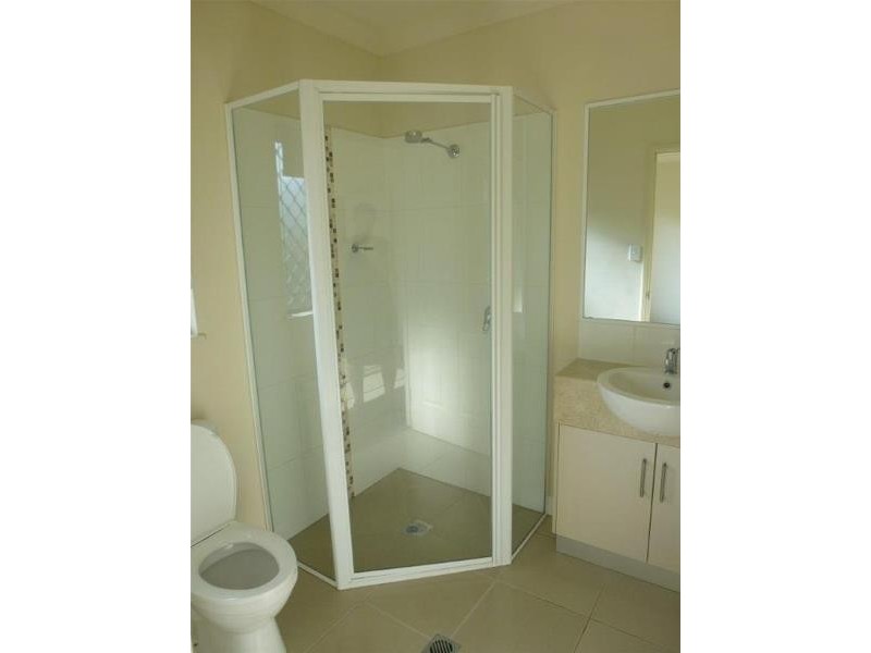 16/21-29 Giffin Road, White Rock QLD 4868