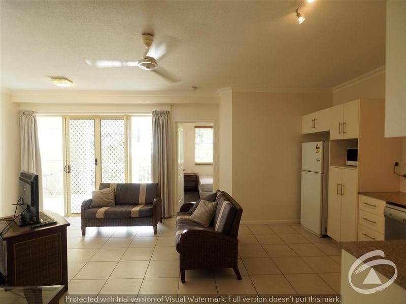 5B/210 Grafton Street, Cairns North QLD 4870