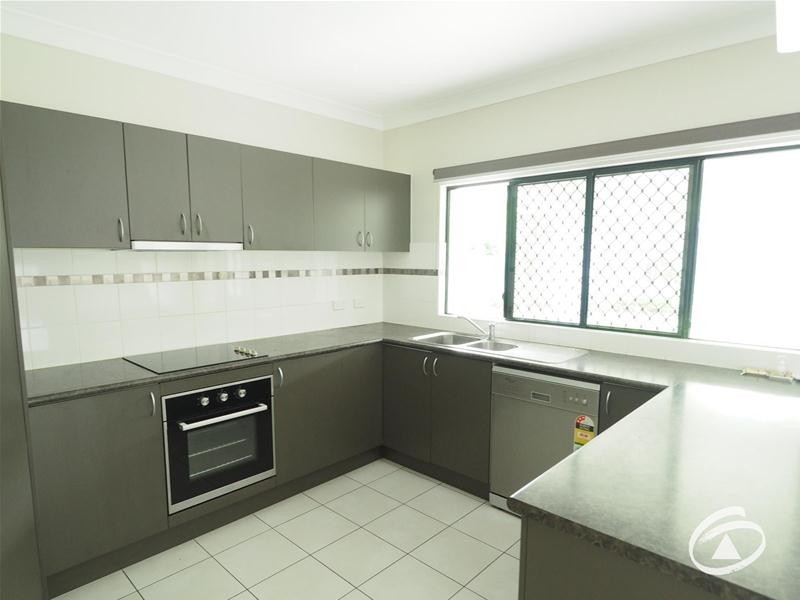 9 Petrie Close, Kewarra Beach QLD 4879