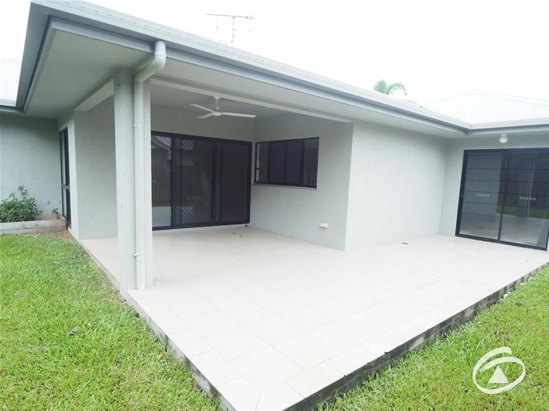 9 Petrie Close, Kewarra Beach QLD 4879