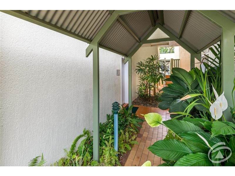 3/98-100 Moore  Street, Trinity Beach QLD 4879