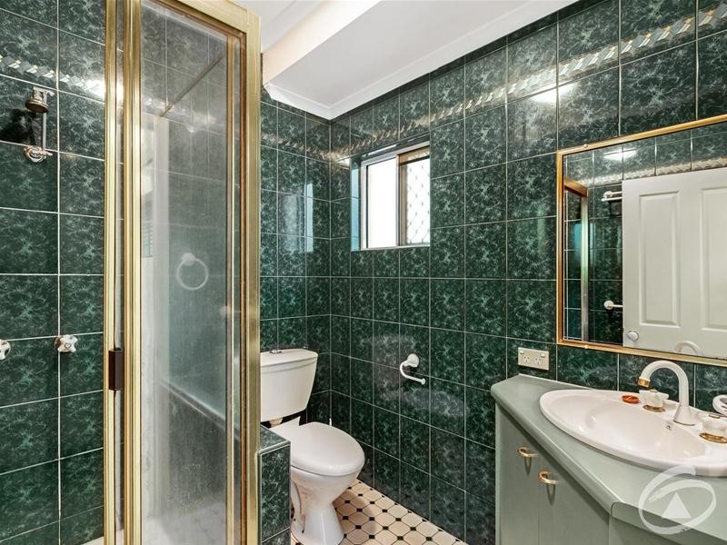 14 Pera Close, Bentley Park QLD 4869