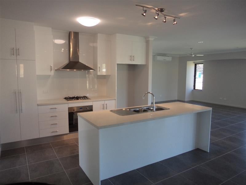 22 Coastline Parade, Trinity Beach QLD 4879