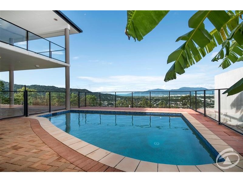 18 The Peak, Brinsmead QLD 4870