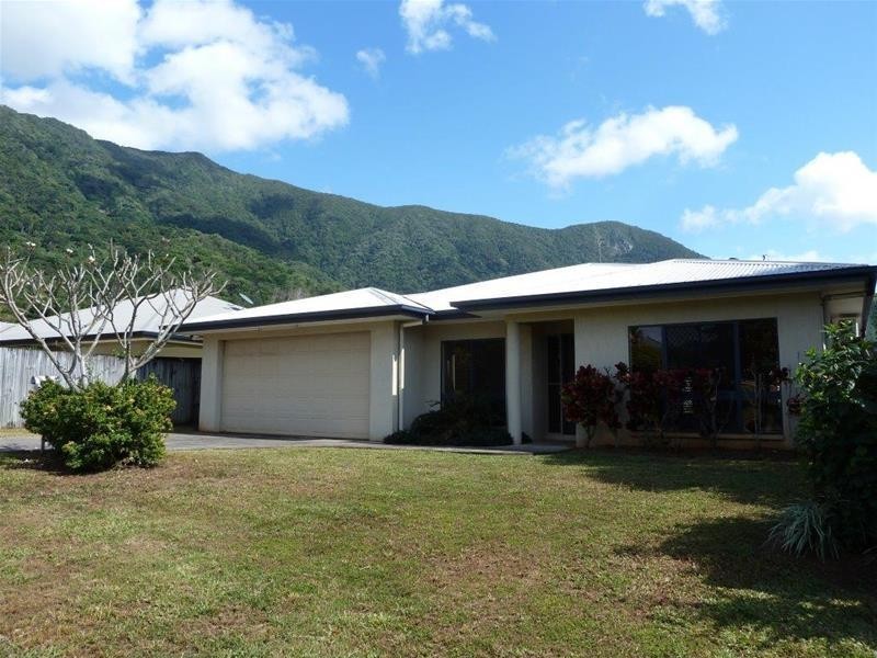 14 Russelia Street, Redlynch QLD 4870