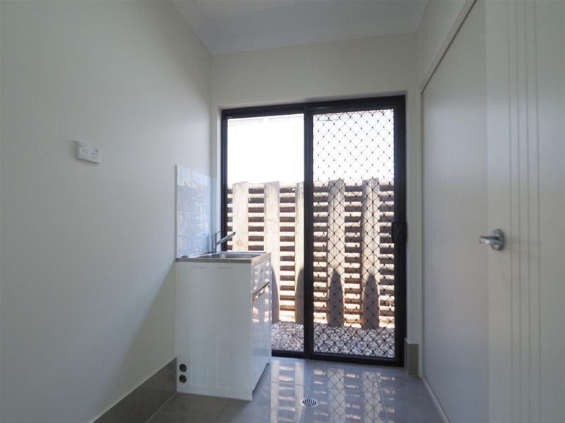 17 Anson Street, Bentley Park QLD 4869