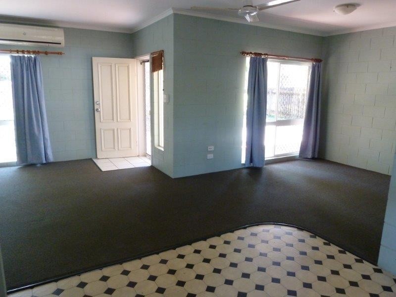 14 Kamala Street, Redlynch QLD 4870