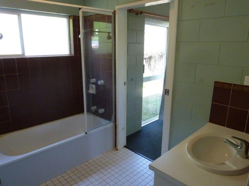 14 Kamala Street, Redlynch QLD 4870