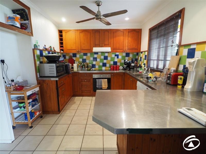 15 Dalziel Street, Stratford QLD 4870