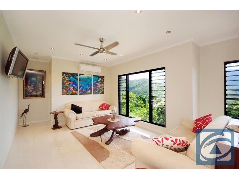 17 The Peak Road, Brinsmead QLD 4870